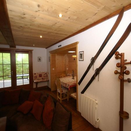 Charming Chalet In Ventron With Terrace Buitenkant foto