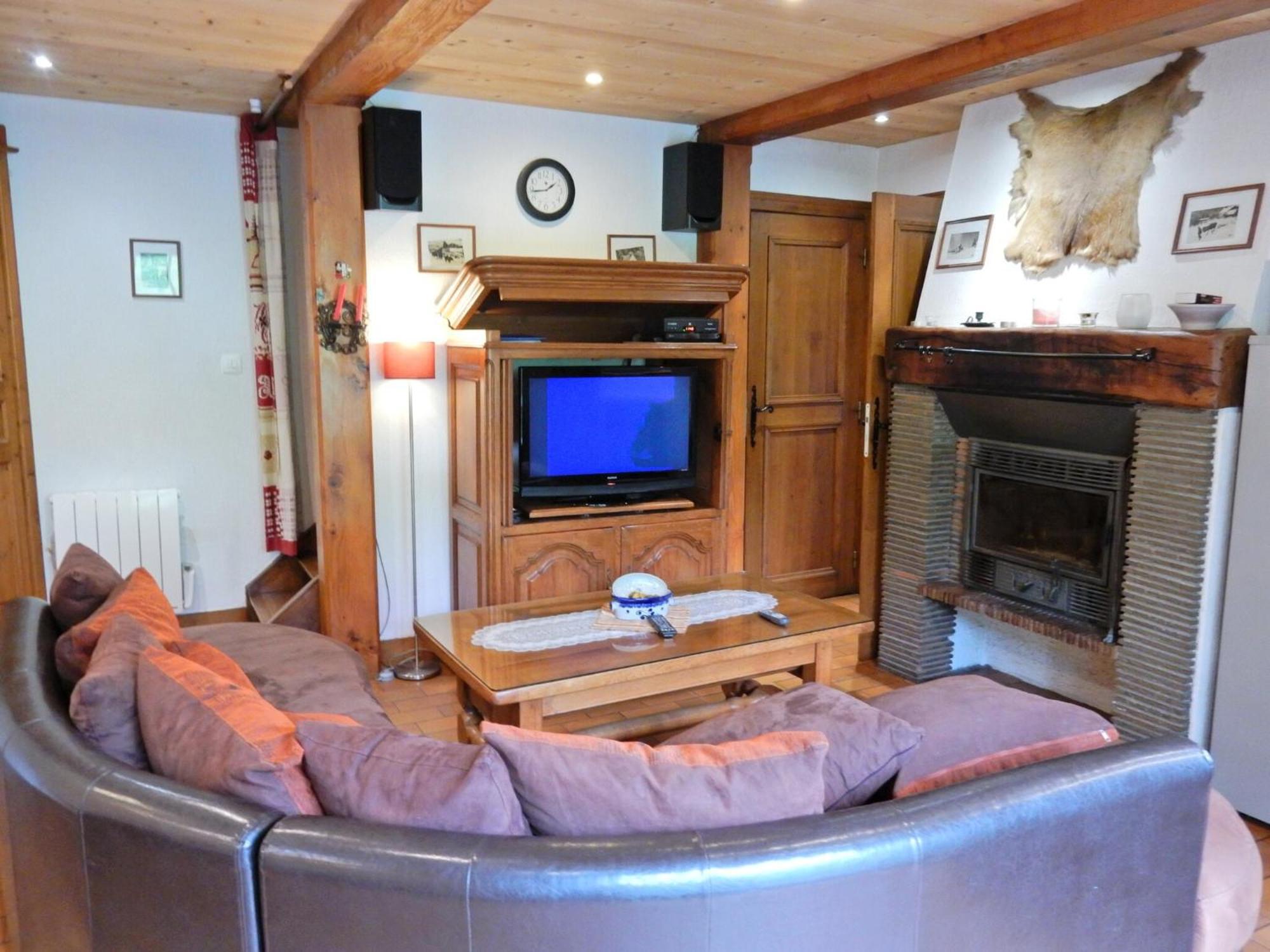 Charming Chalet In Ventron With Terrace Buitenkant foto
